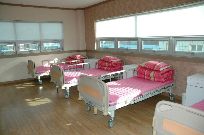 봄빛요양원 이미지 8