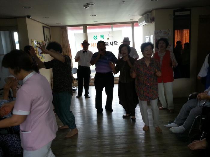 실버마을요양원 이미지 16