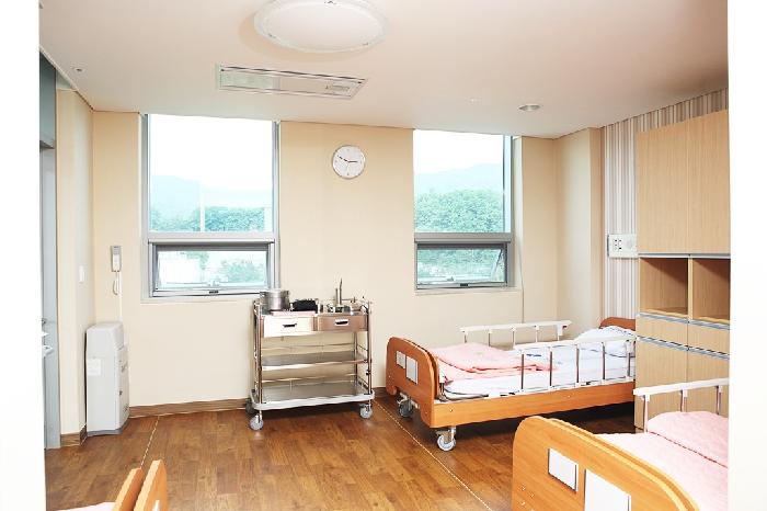 성남시노인보건센터 이미지 8