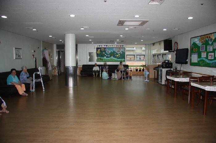 정선군노인요양원 이미지 5