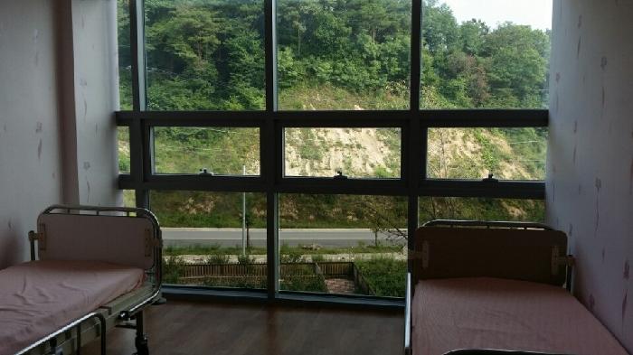 들꽃피는 노인요양원 이미지 5