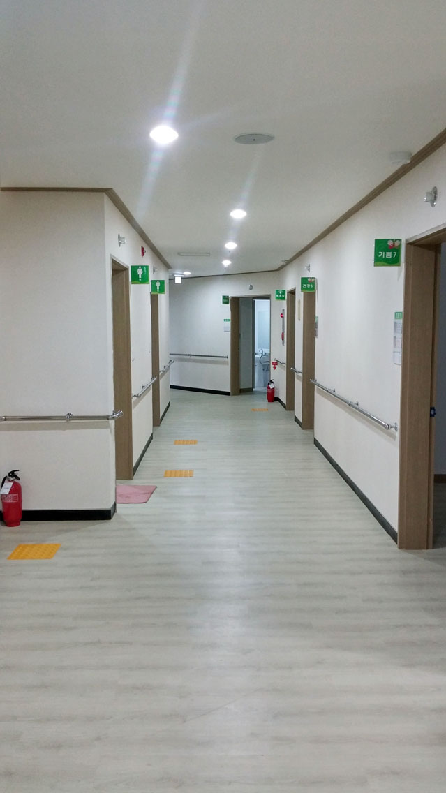 아름다운동행요양원 이미지 2