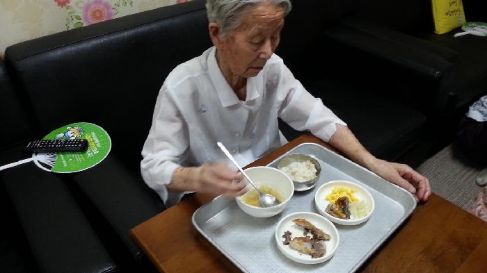 어르신노인요양시설 이미지 8