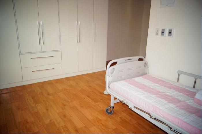 밝은언덕노인요양원 이미지 8