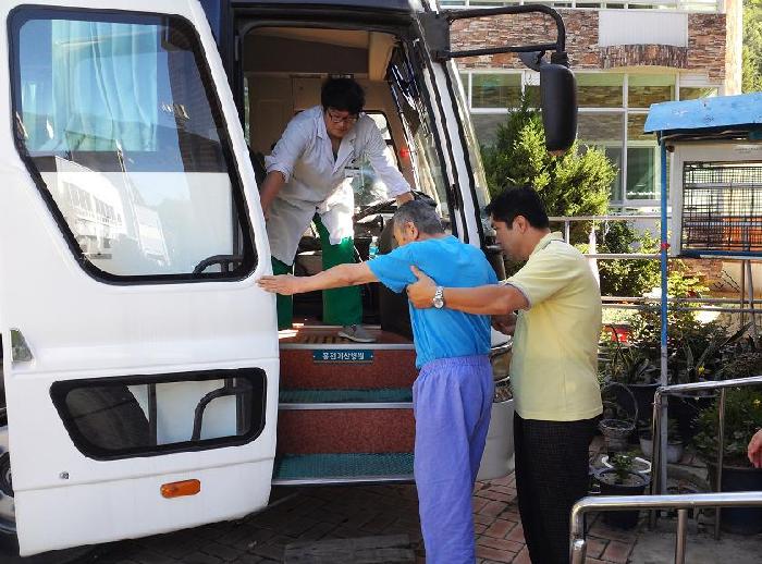 실버홈노인요양원 이미지 40