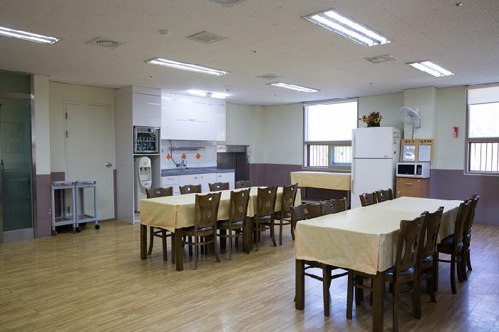 창원성심노인전문요양원 이미지 15