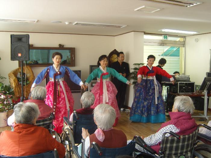 애명노인요양원 이미지 2