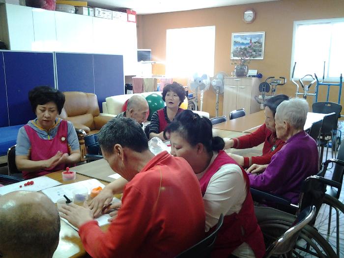 행복노인복지센터 이미지 17