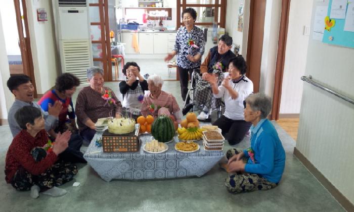 비금노인요양공동생활가정 이미지 16