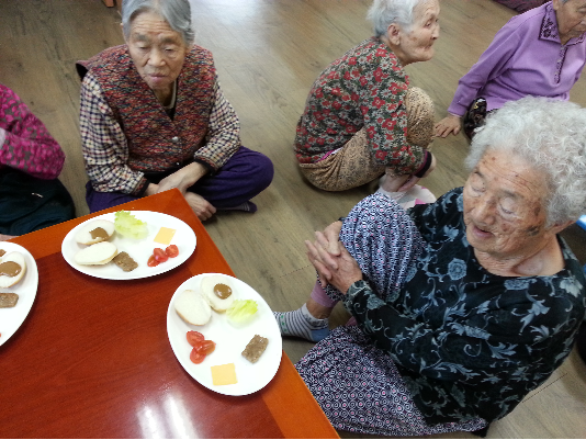 우암소규모노인종합센터 이미지 9