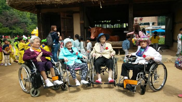 쉴만한 물가 요양원 이미지 2