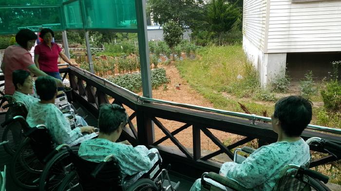 동서노인요양원 이미지 2