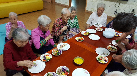 우암소규모노인종합센터 이미지 6