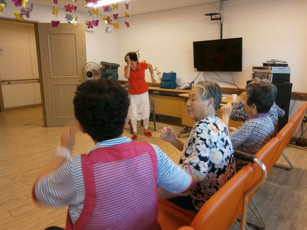 이암요양원 이미지 8