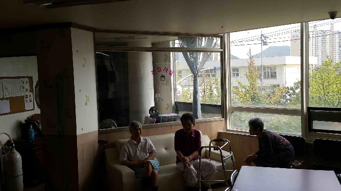 행복노인전문요양원 이미지 13