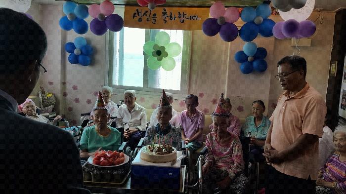 포도나무실버타운1호점