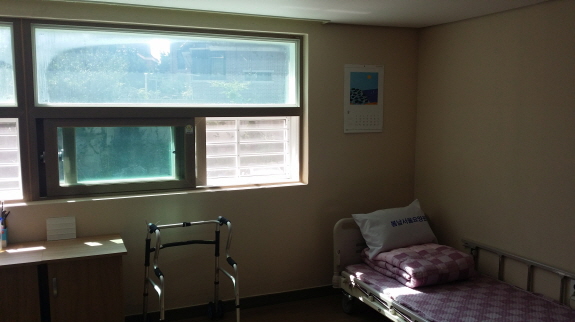 봄날북한산요양원 이미지 14