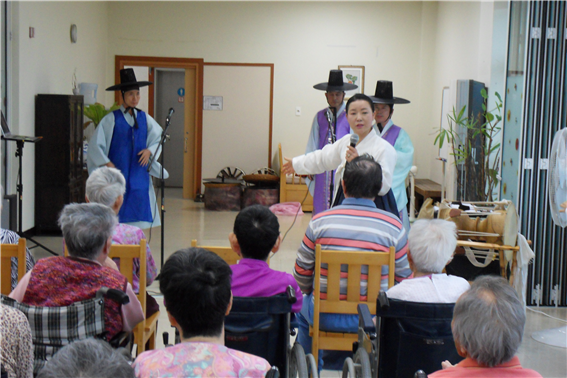 효은노인복지타운 이미지 2