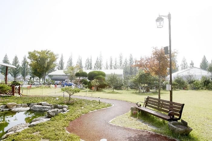 금성노인요양원 이미지 3