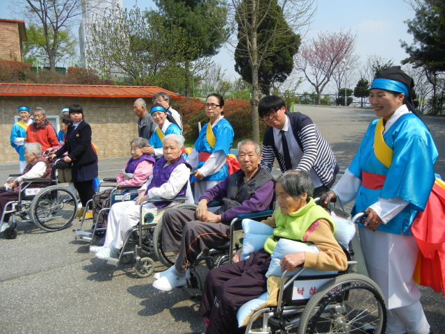 동산요양원 이미지 7