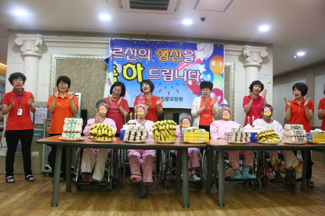 패밀리전문요양원 이미지 18