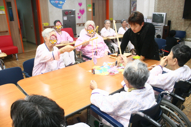 패밀리전문요양원 이미지 31