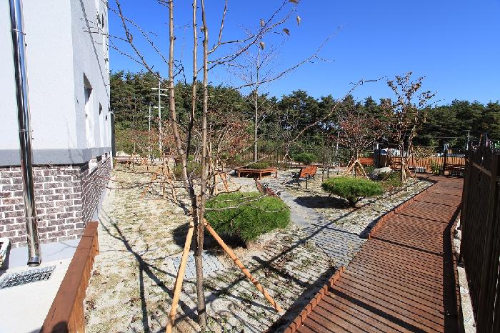 에이플러스홈 노인의료복지시설 이미지 2