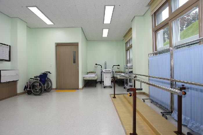 에이플러스홈 노인의료복지시설 이미지 7