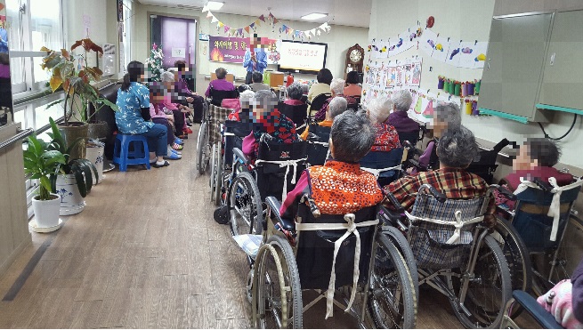 푸른노인요양원 이미지 4