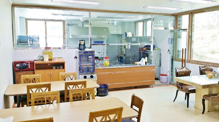 전원노인요양원 이미지 11