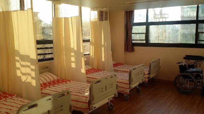 꿈에그린요양원1 이미지 8