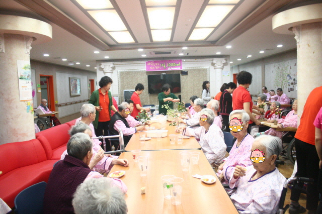 패밀리전문요양원 이미지 25