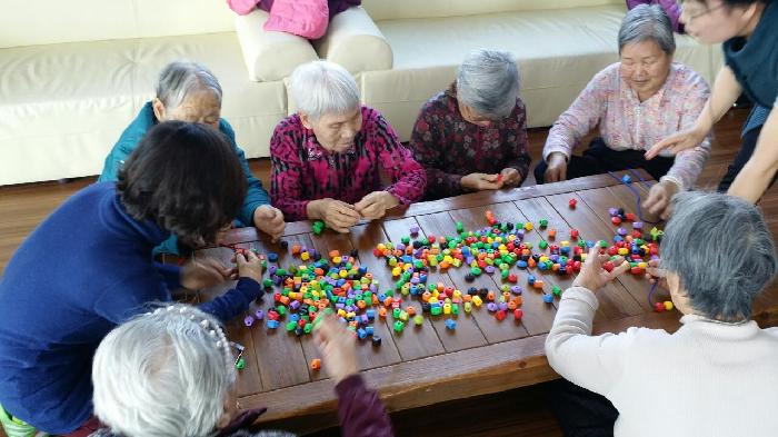 아낌없이 주는 나무 요양원 이미지 13