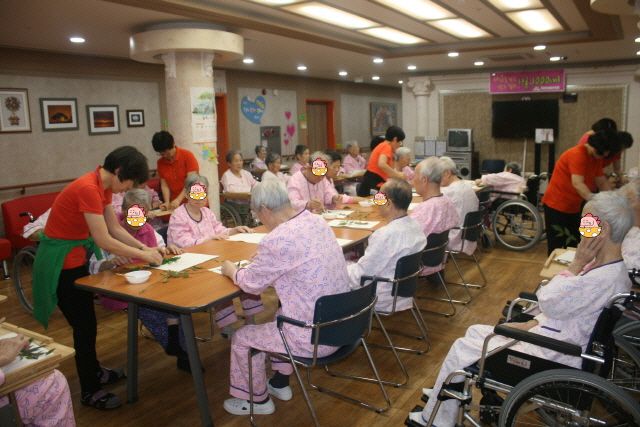 패밀리전문요양원 이미지 24