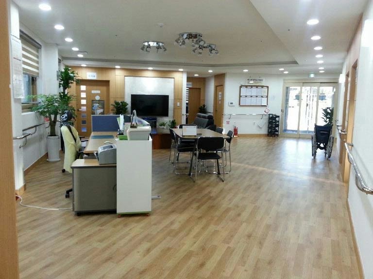 노인요양시설 가장 행복한 집 이미지 9