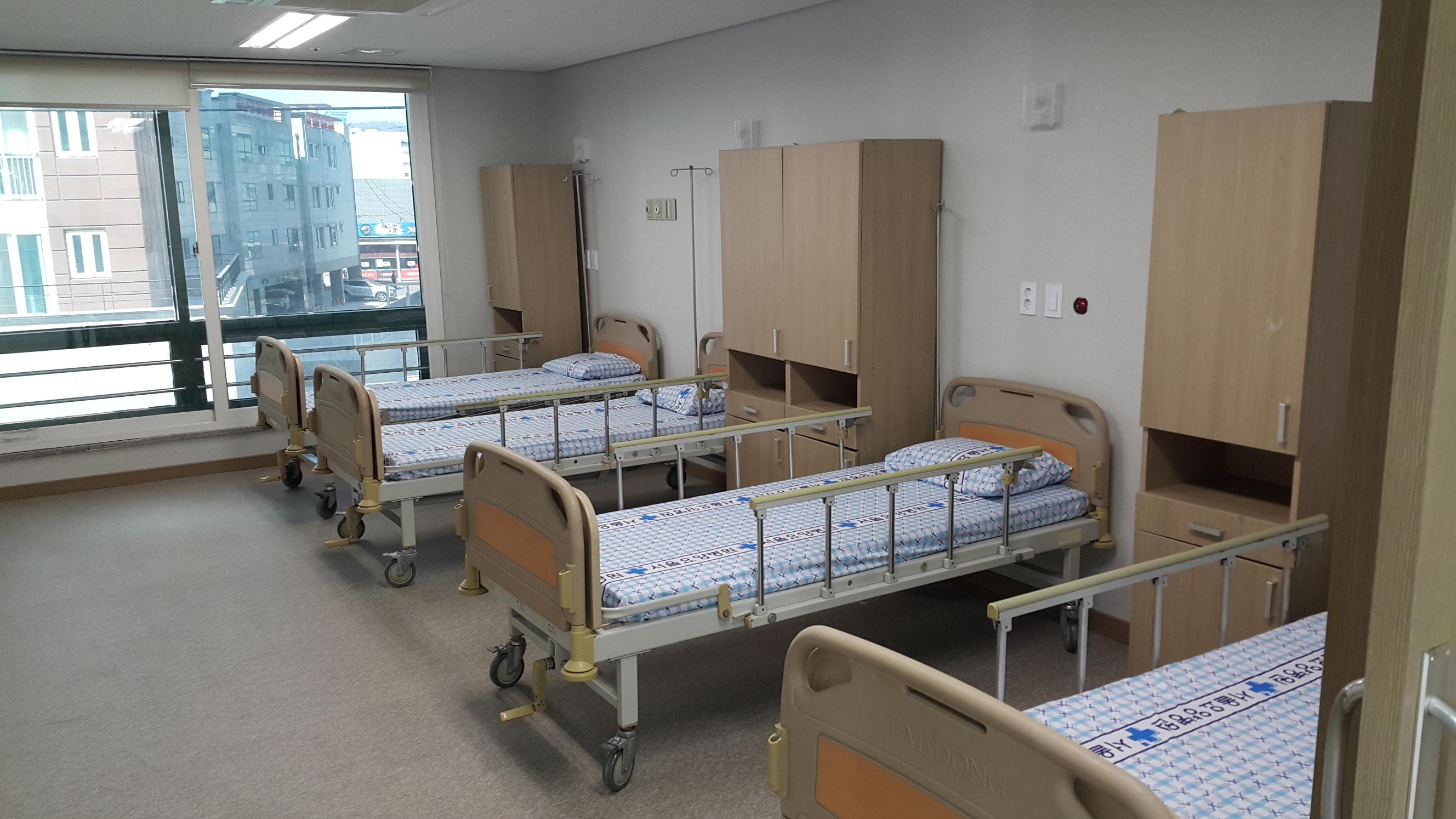 서울노인요양원 이미지 2