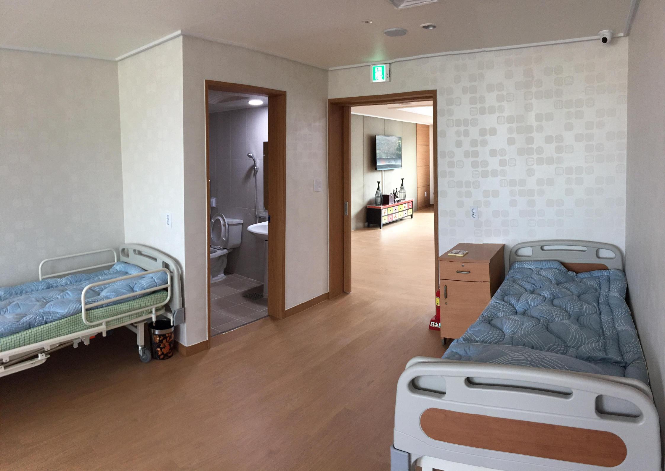 명품요양원 이미지 9