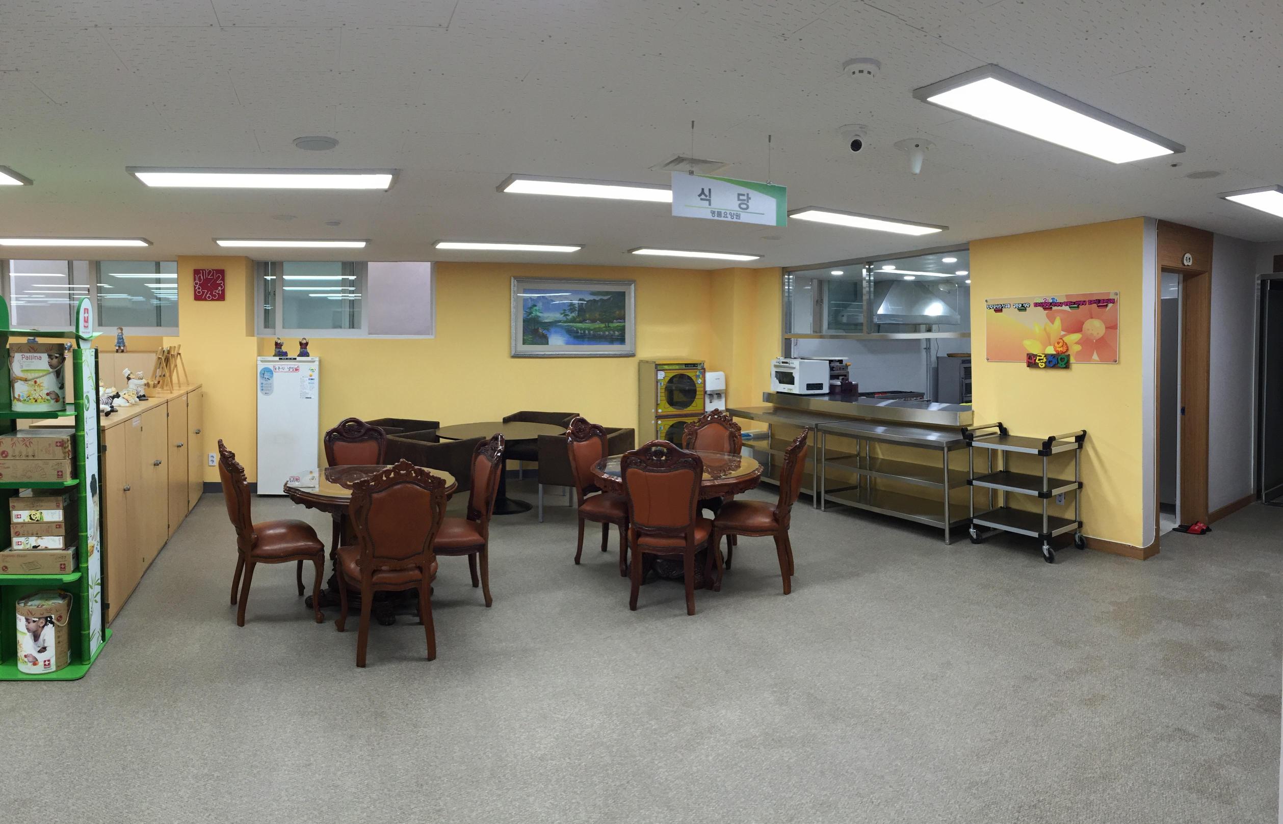 명품요양원 이미지 15