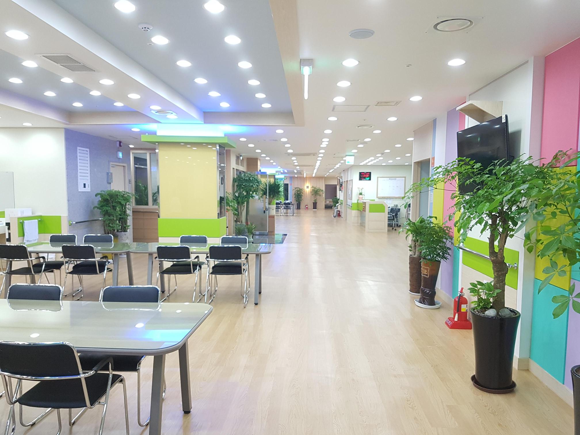 사동전문요양원 이미지 8