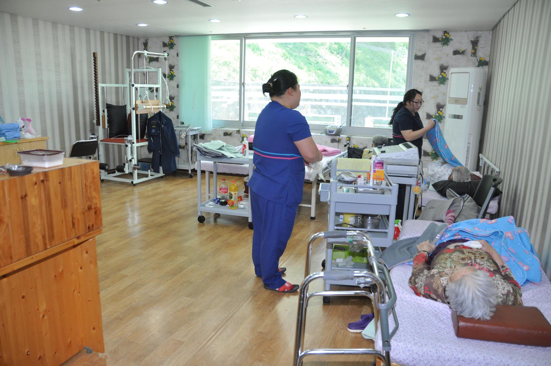 사랑숲노인요양원 이미지 14