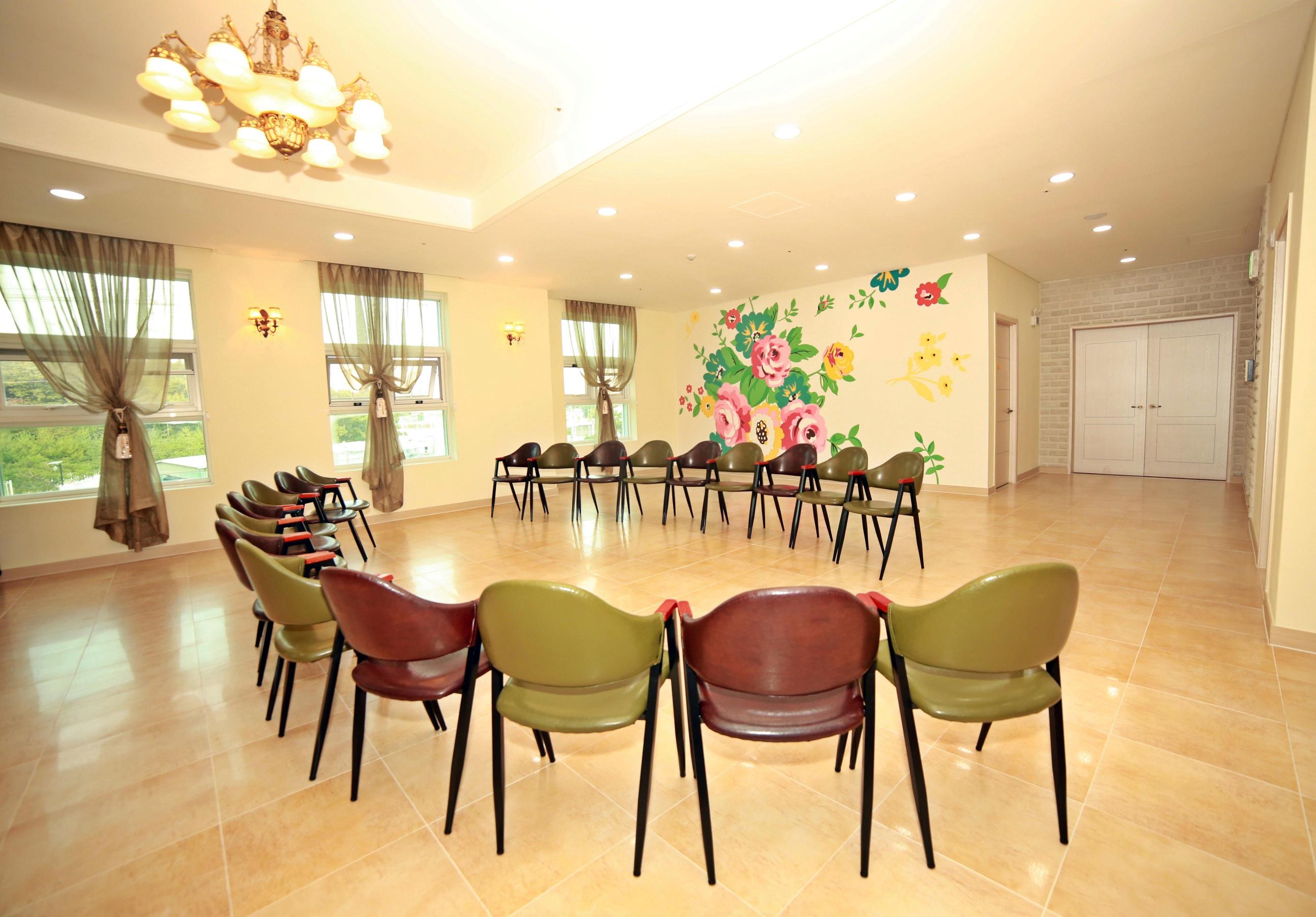 행복누림요양원 이미지 8