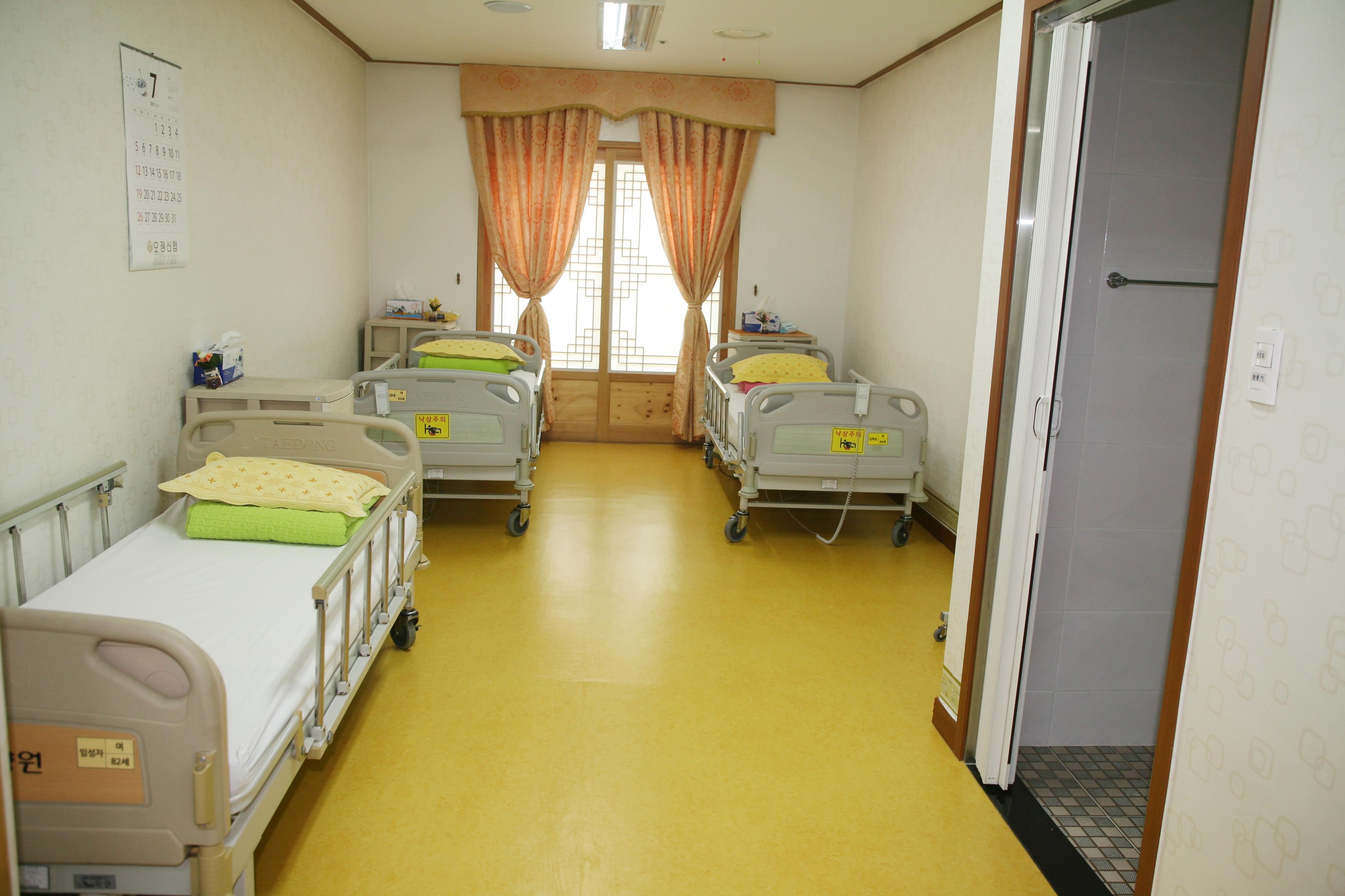 금성노인요양원 이미지 10