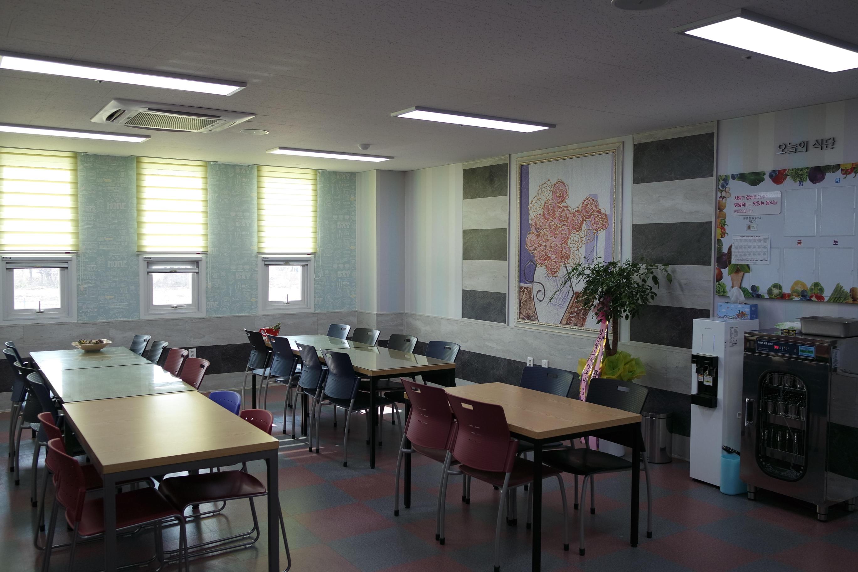 동방실버타운요양원 이미지 20