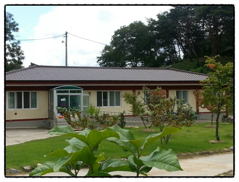 청룡사연꽃마을요양원 이미지 2