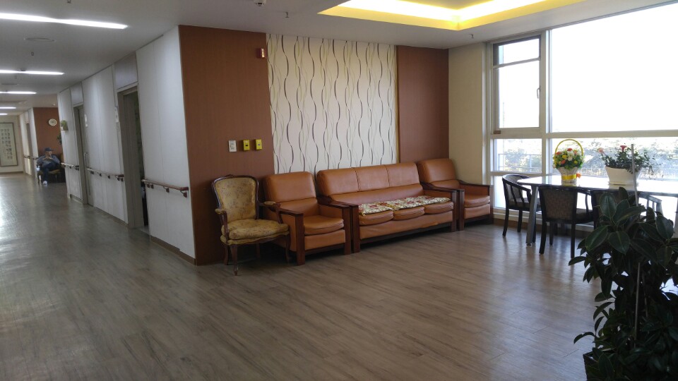 지극정성요양원 이미지 18