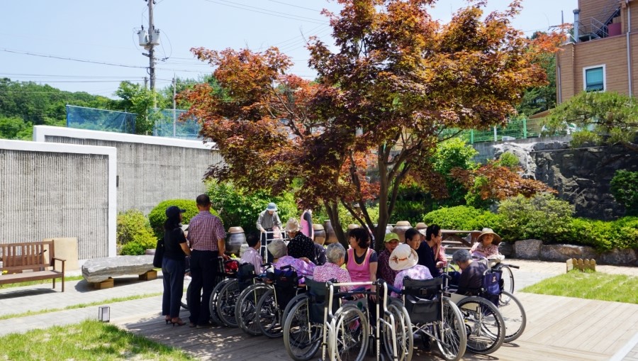 플로렌스 너싱홈 이미지 13