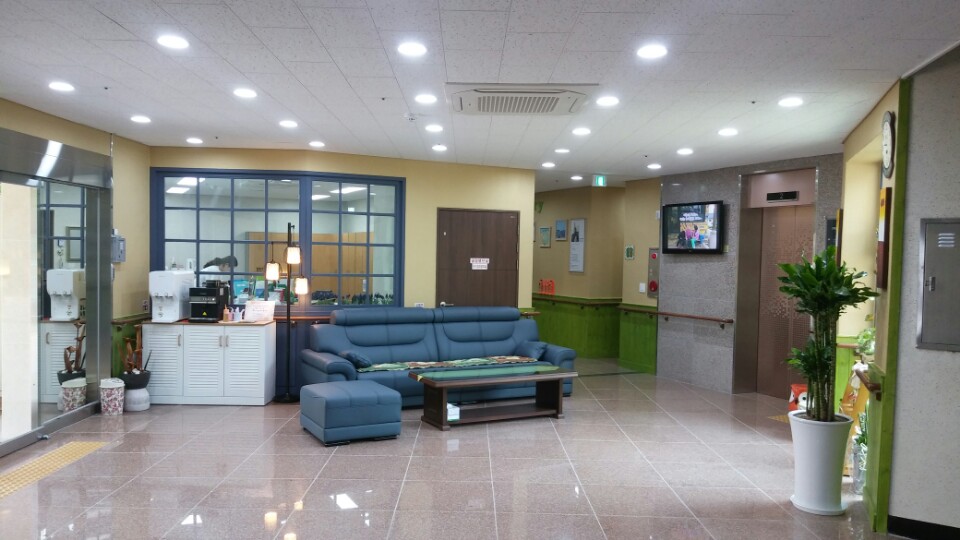 푸른나무오송요양원 이미지 3