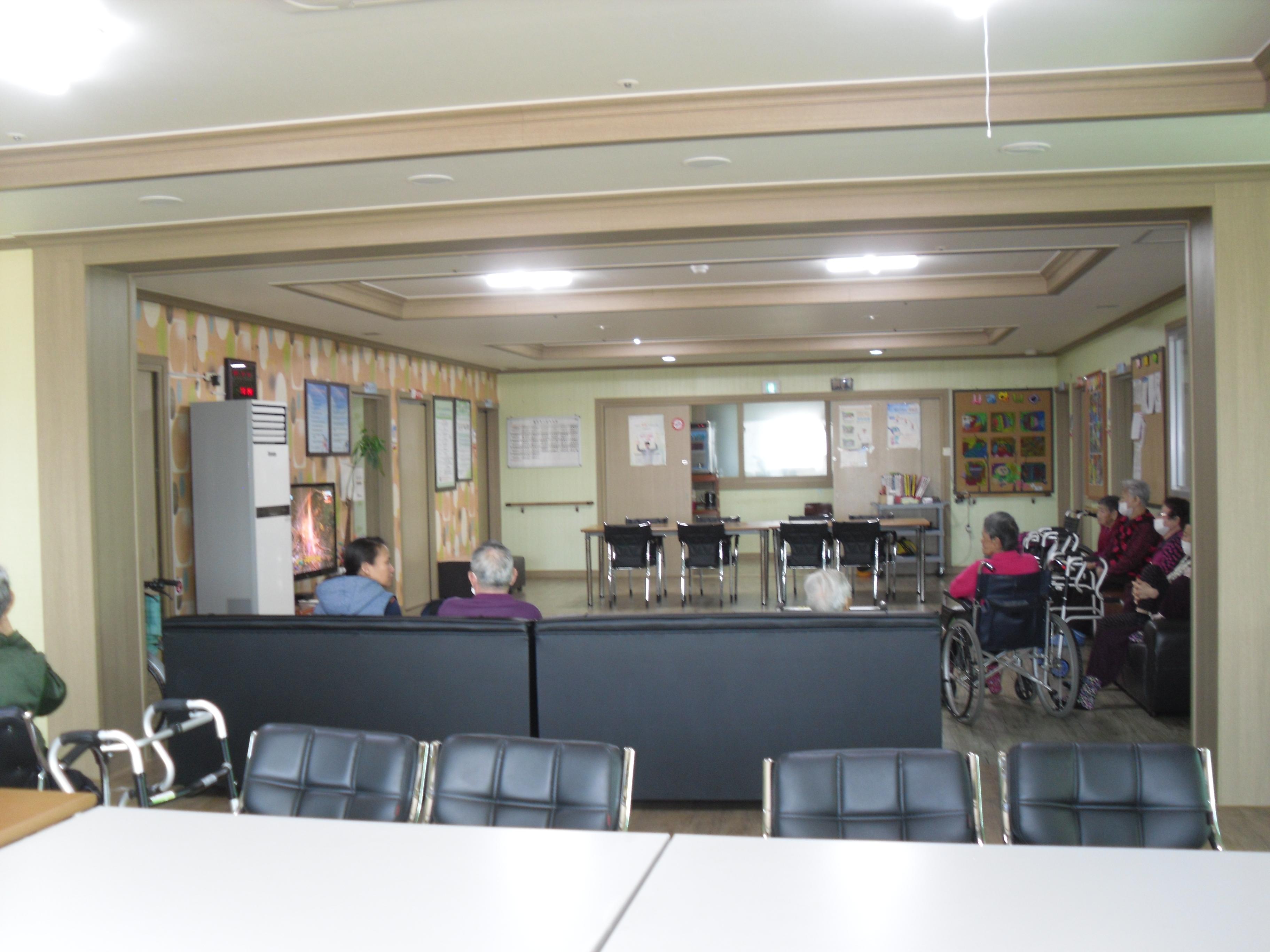 미소드림 노인요양공동생활가정 이미지 6