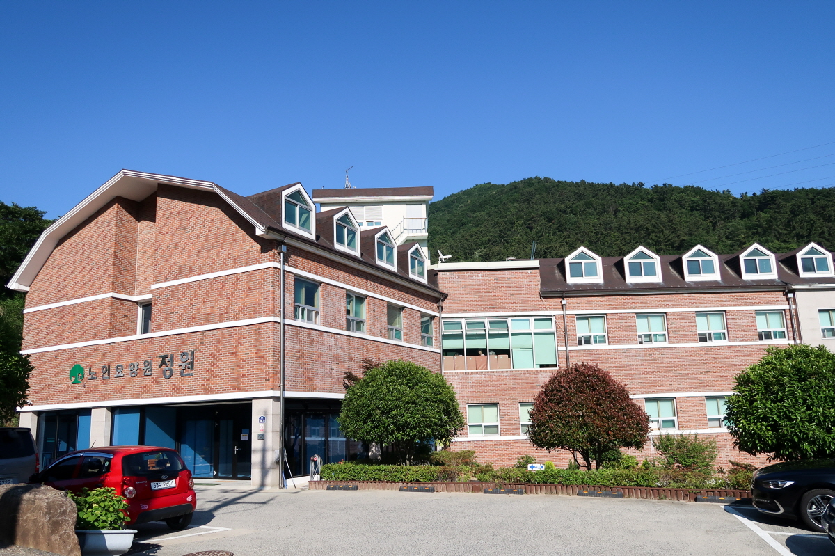 노인요양원 정원 이미지 28
