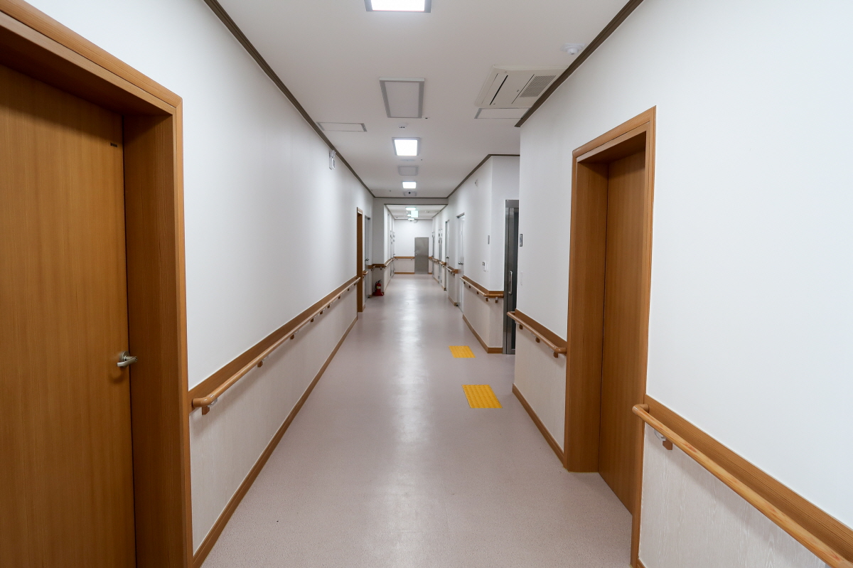 노인요양원 정원 이미지 7